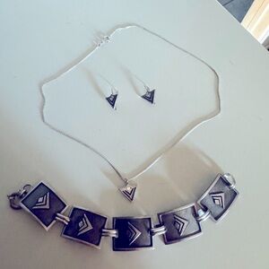 Silpada Signature Bracelet, Pendant and Earrings Set